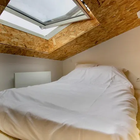 Holiday home Loft 4 Personnes Metro L9