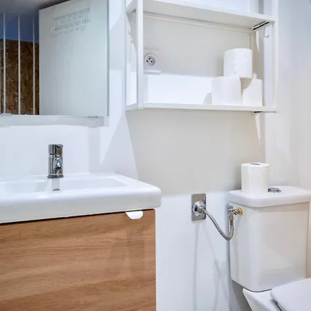Loft 4 Personnes Metro L9 Holiday home Montreuil (Seine-Saint-Denis)